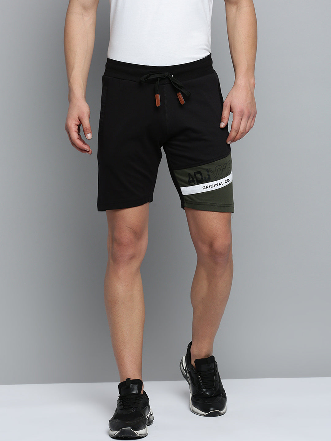 Men Black Colourblock Casual Shorts