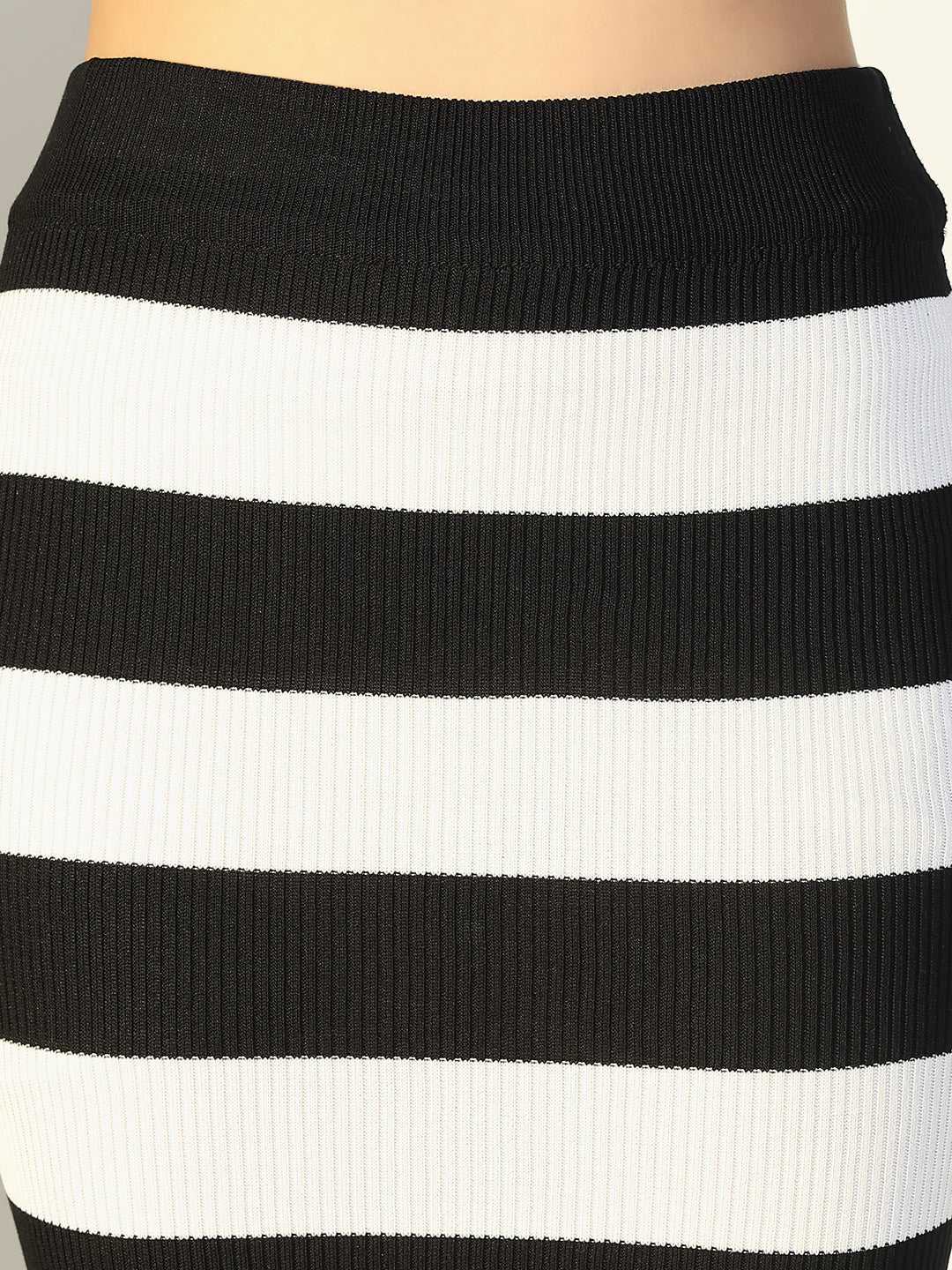 Women Black Striped Co Ords Set