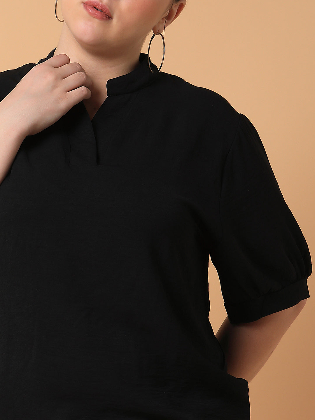 Women Solid Black Top