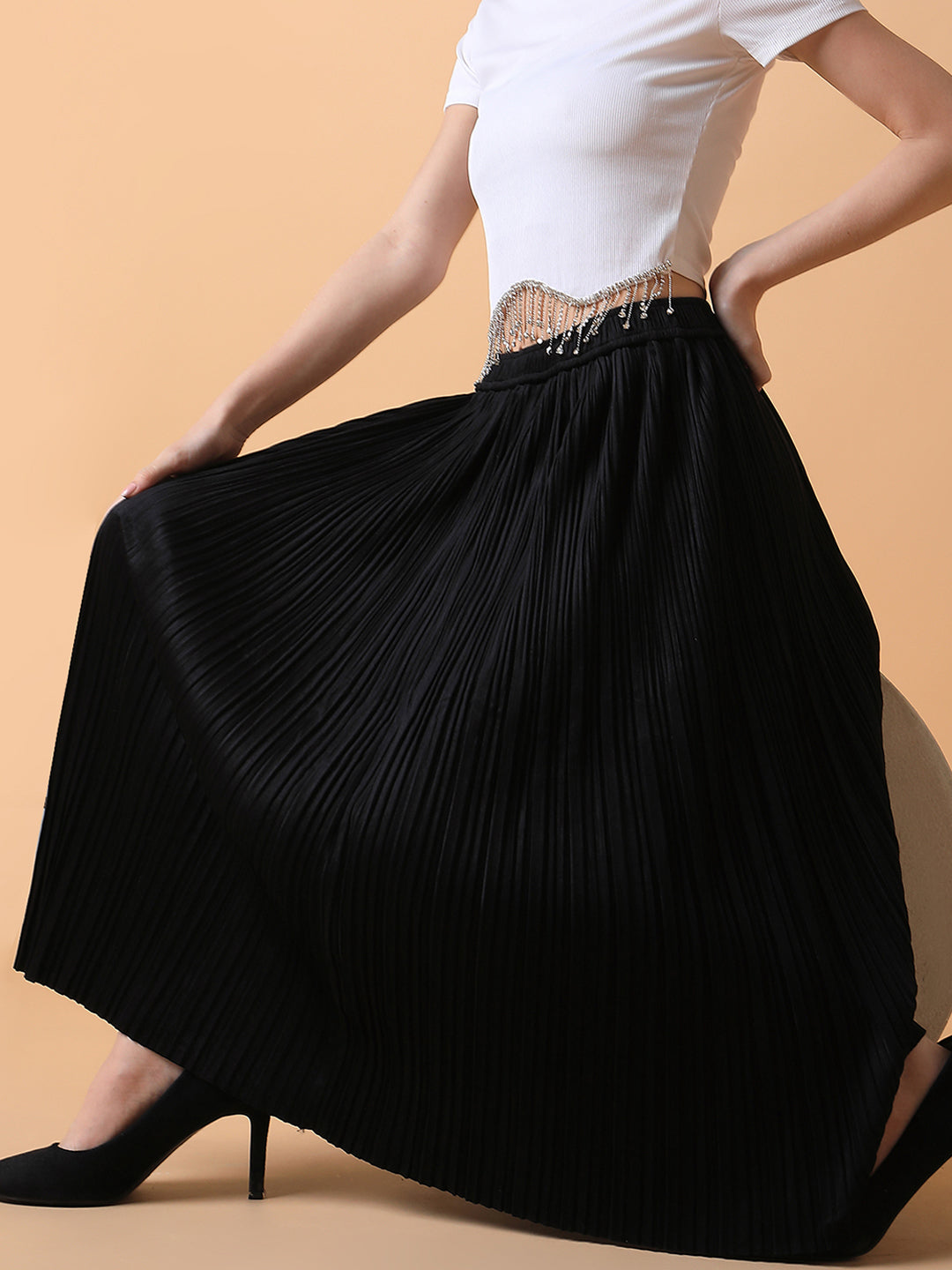 Women Solid Black Flared Midi Skirt