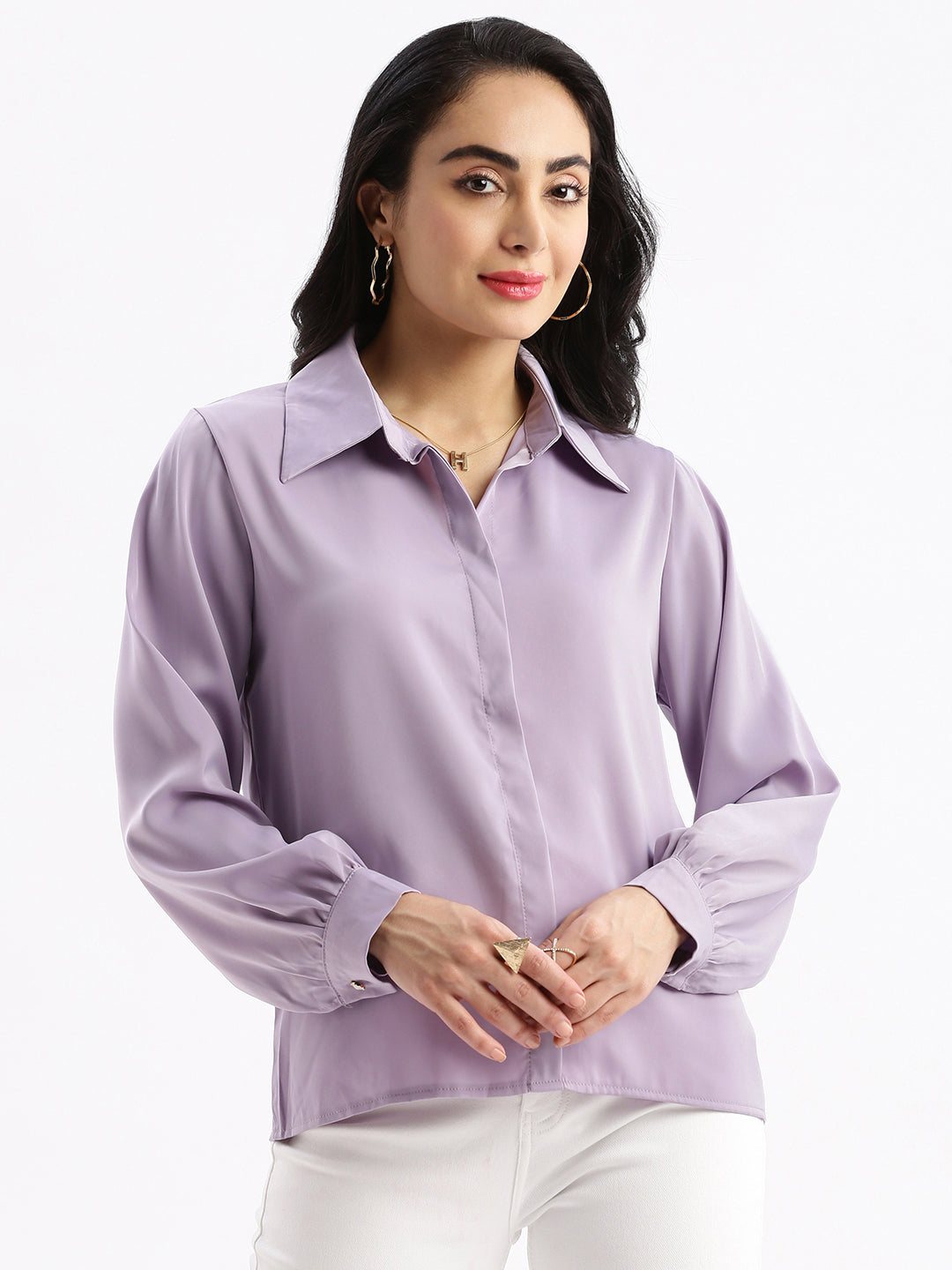 Women Solid Lavender Top with Neck Chain