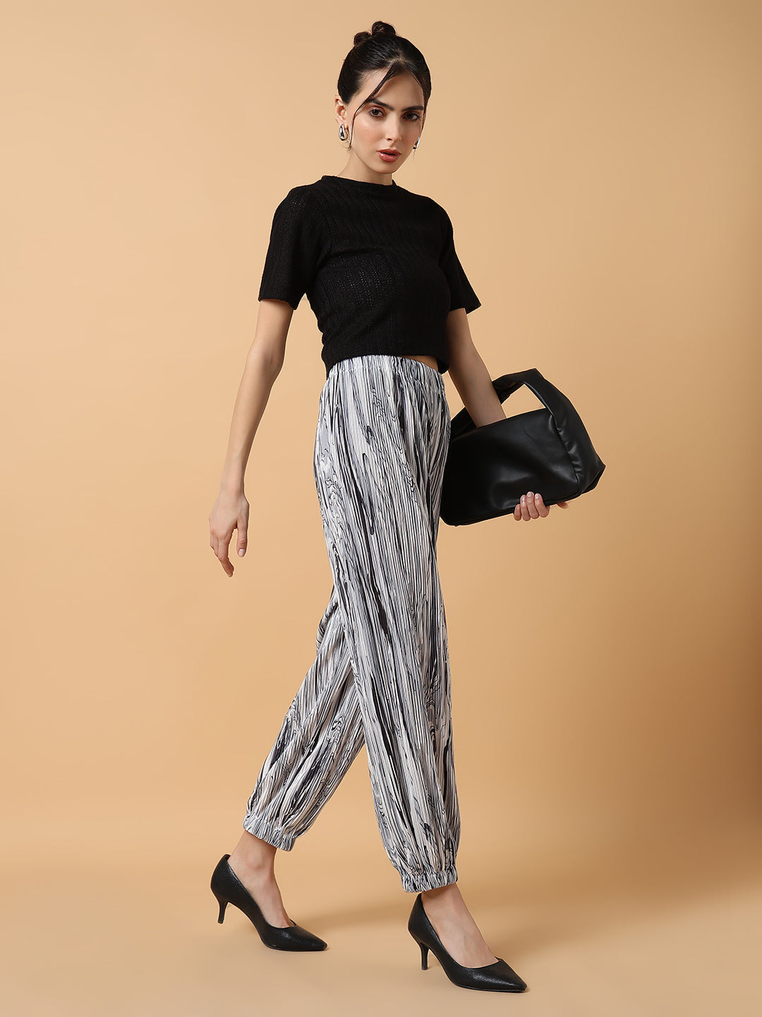 Women Solid Grey Trouser