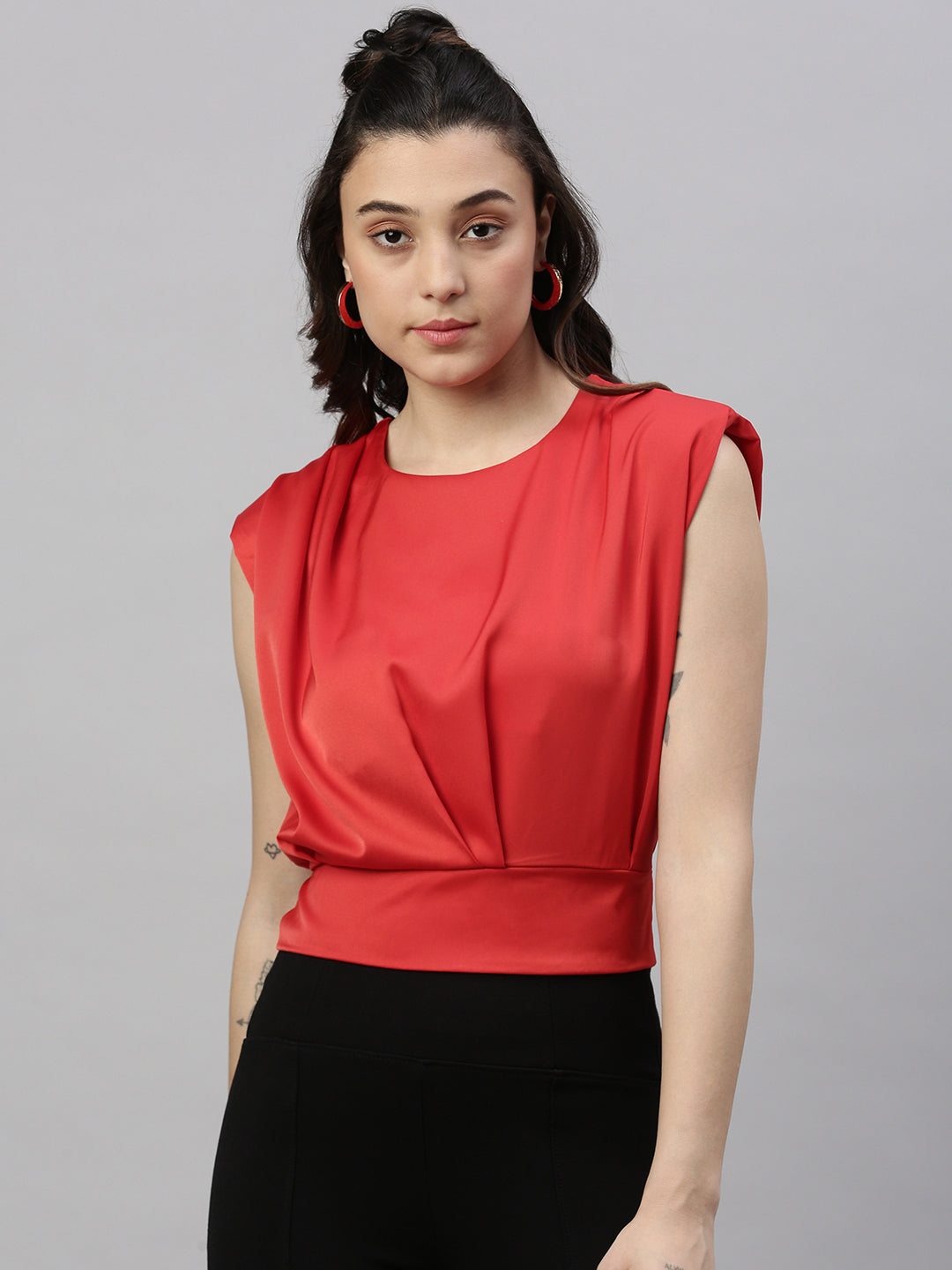 Women Solid Red Top