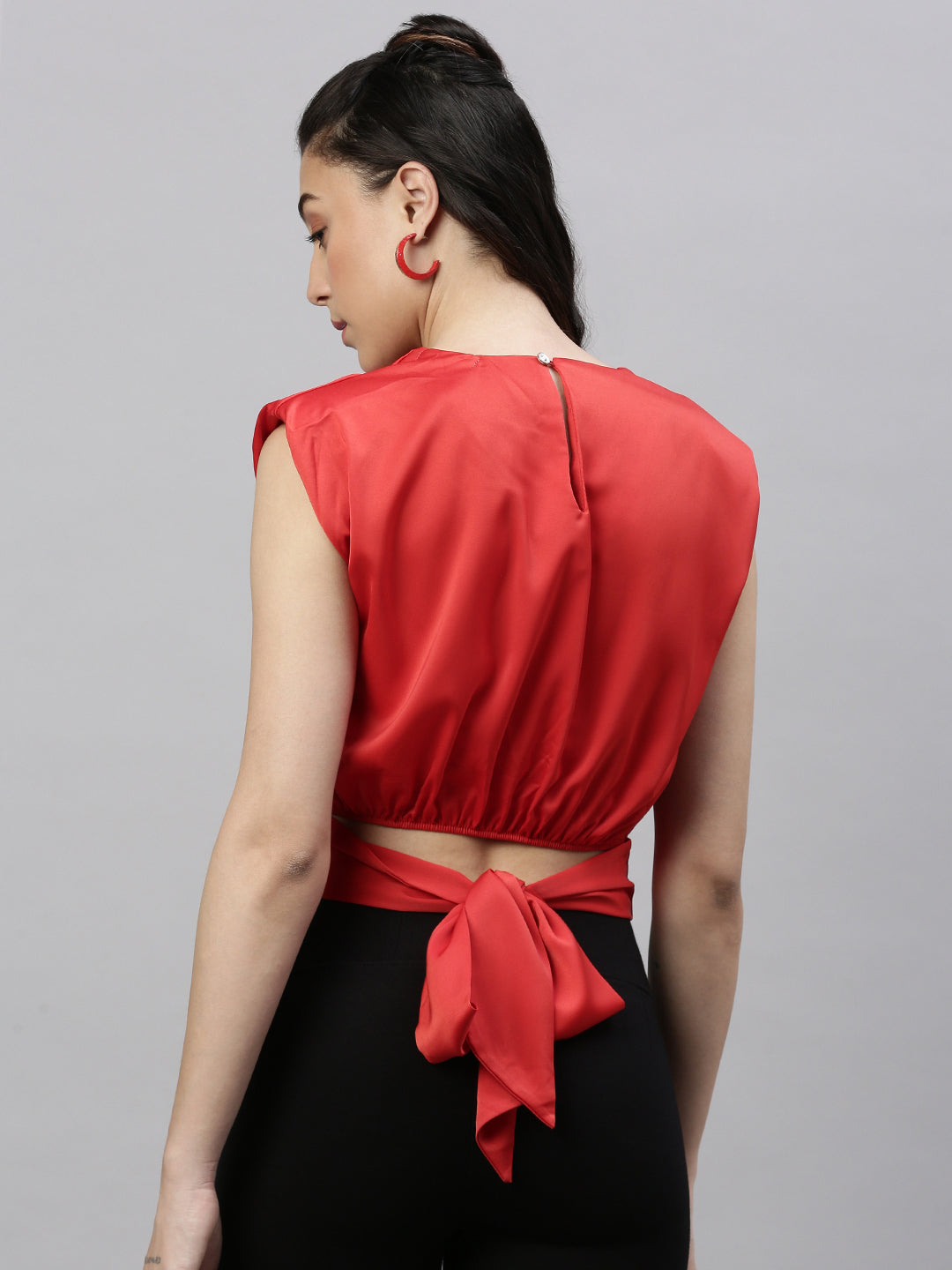 Women Solid Red Top