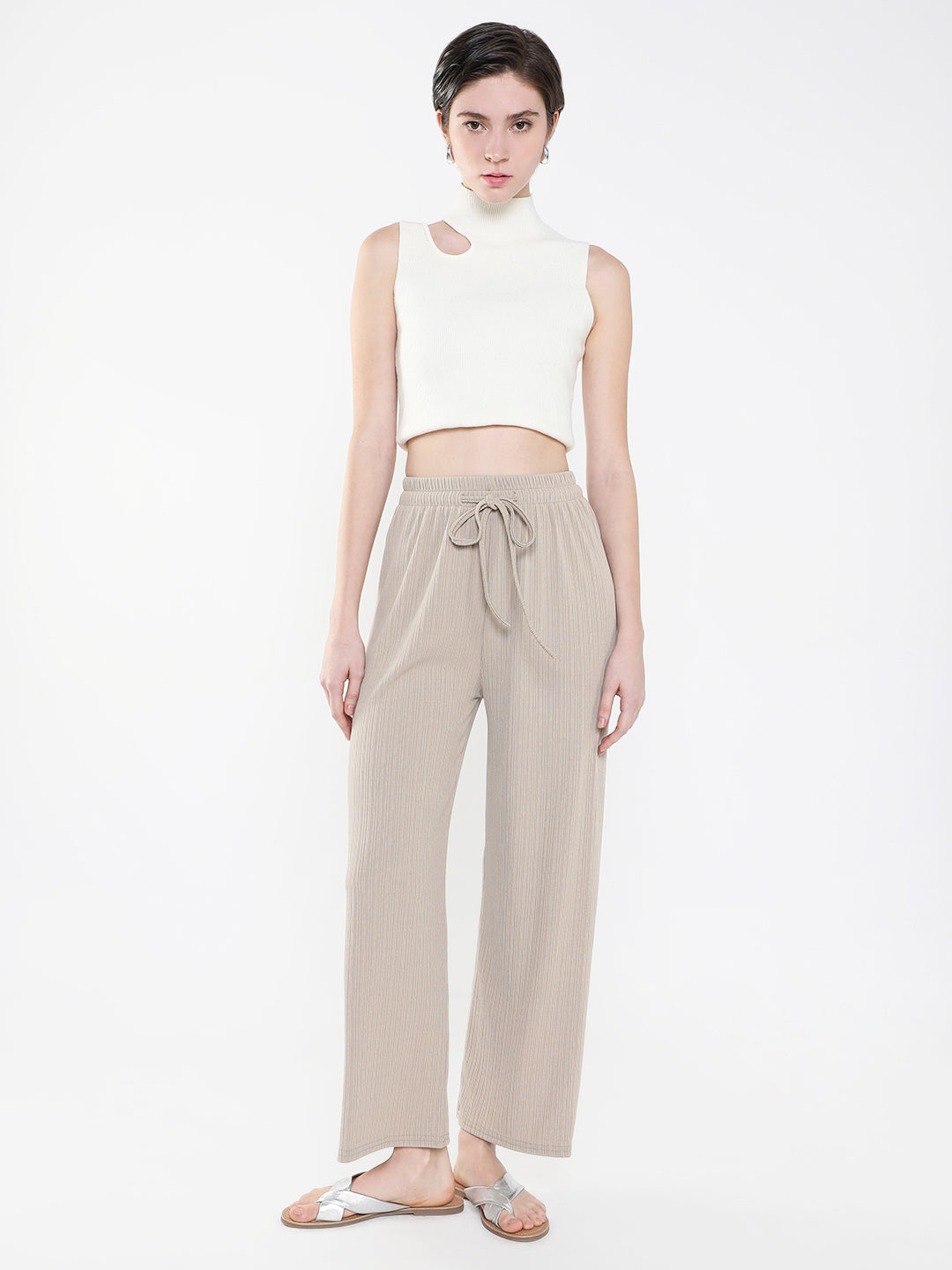 Women Solid Beige Trouser