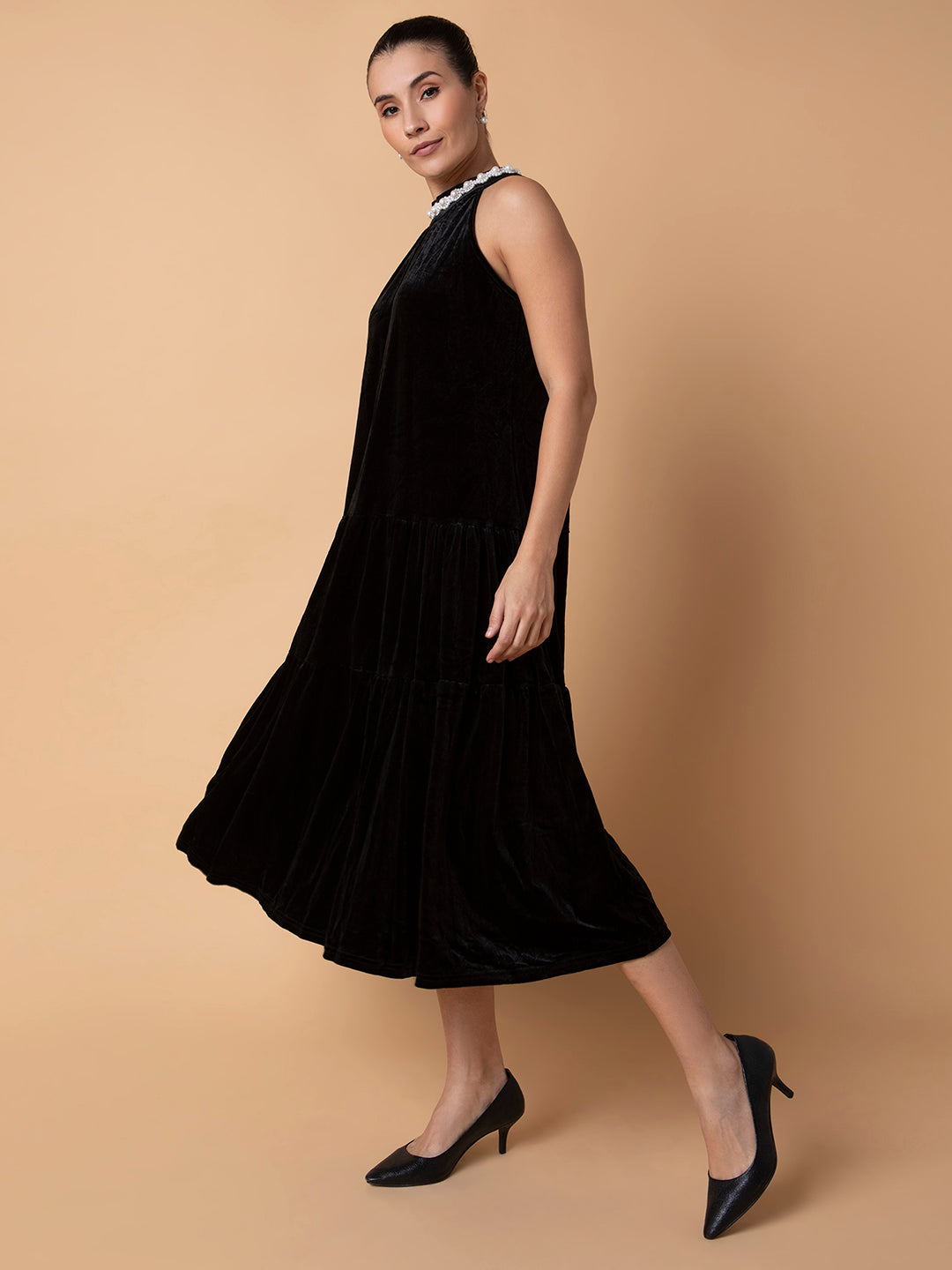 Women Solid Black Maxi A-Line Dress