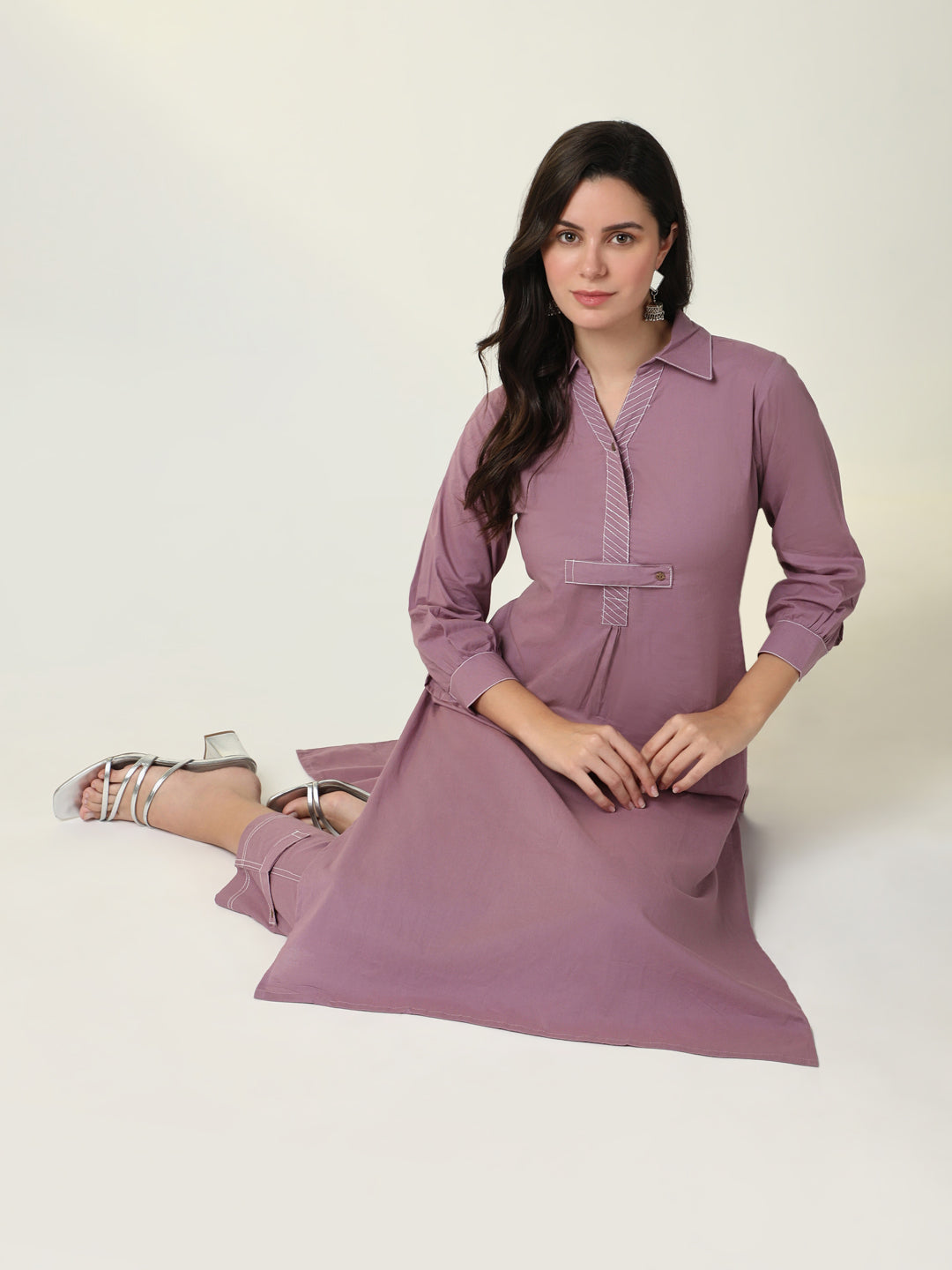 Women Lavender Solid Straight Kurta Set