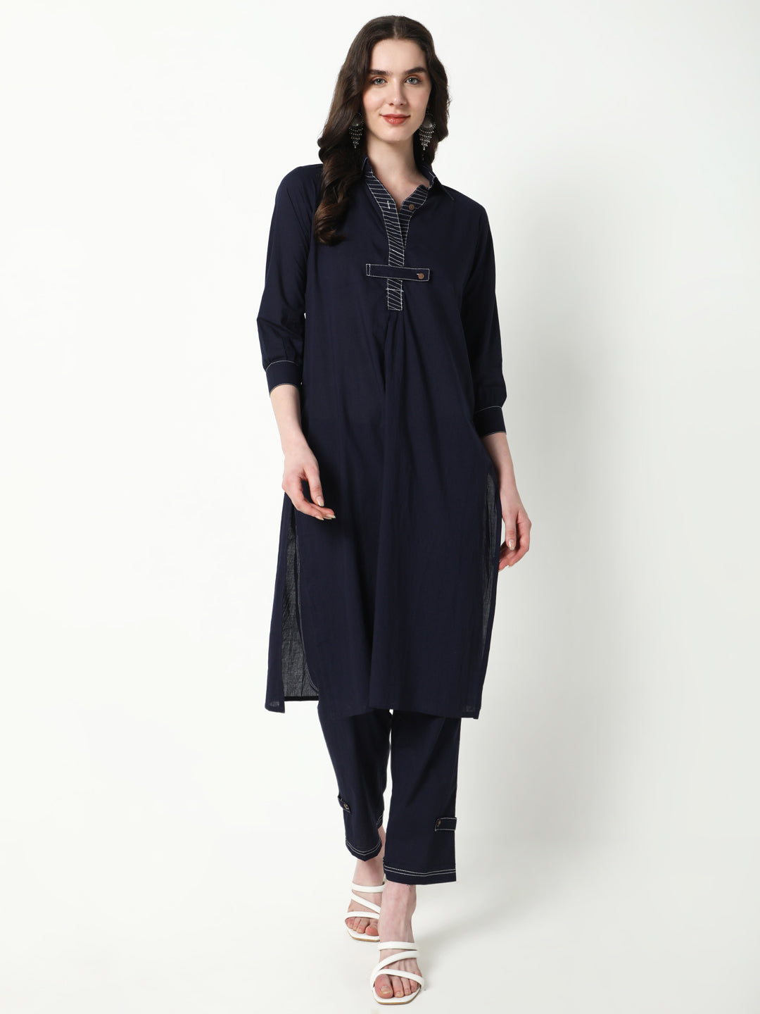 Women Navy Blue Solid Straight Kurta Set