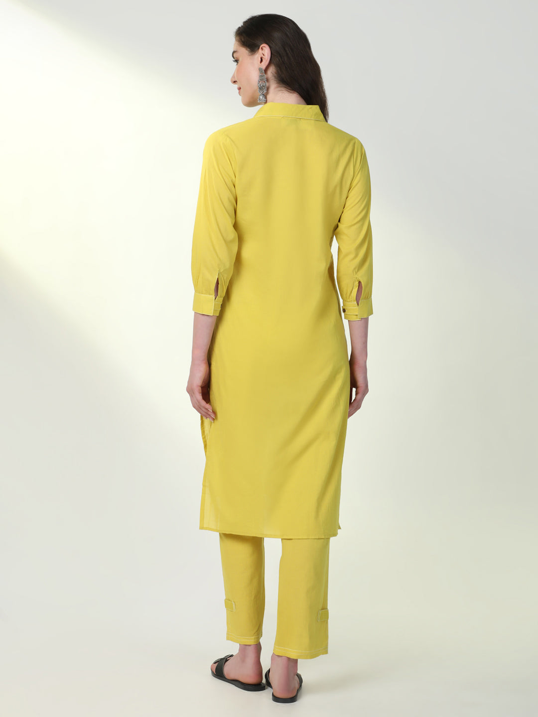 Women Yellow Solid Straight Kurta Set