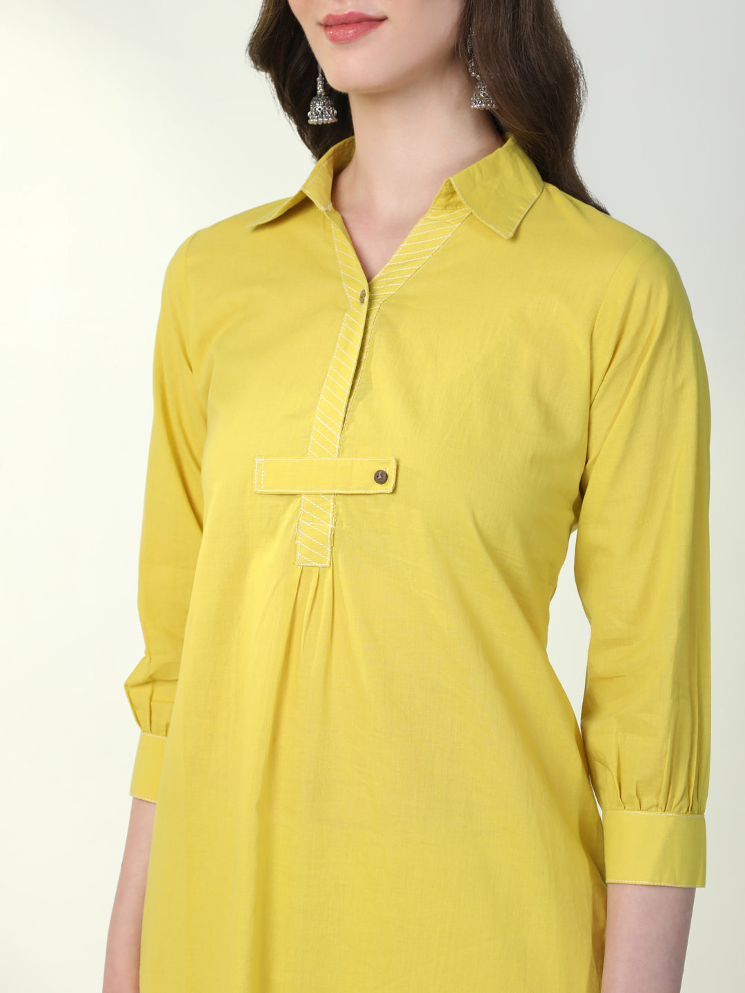 Women Yellow Solid Straight Kurta Set