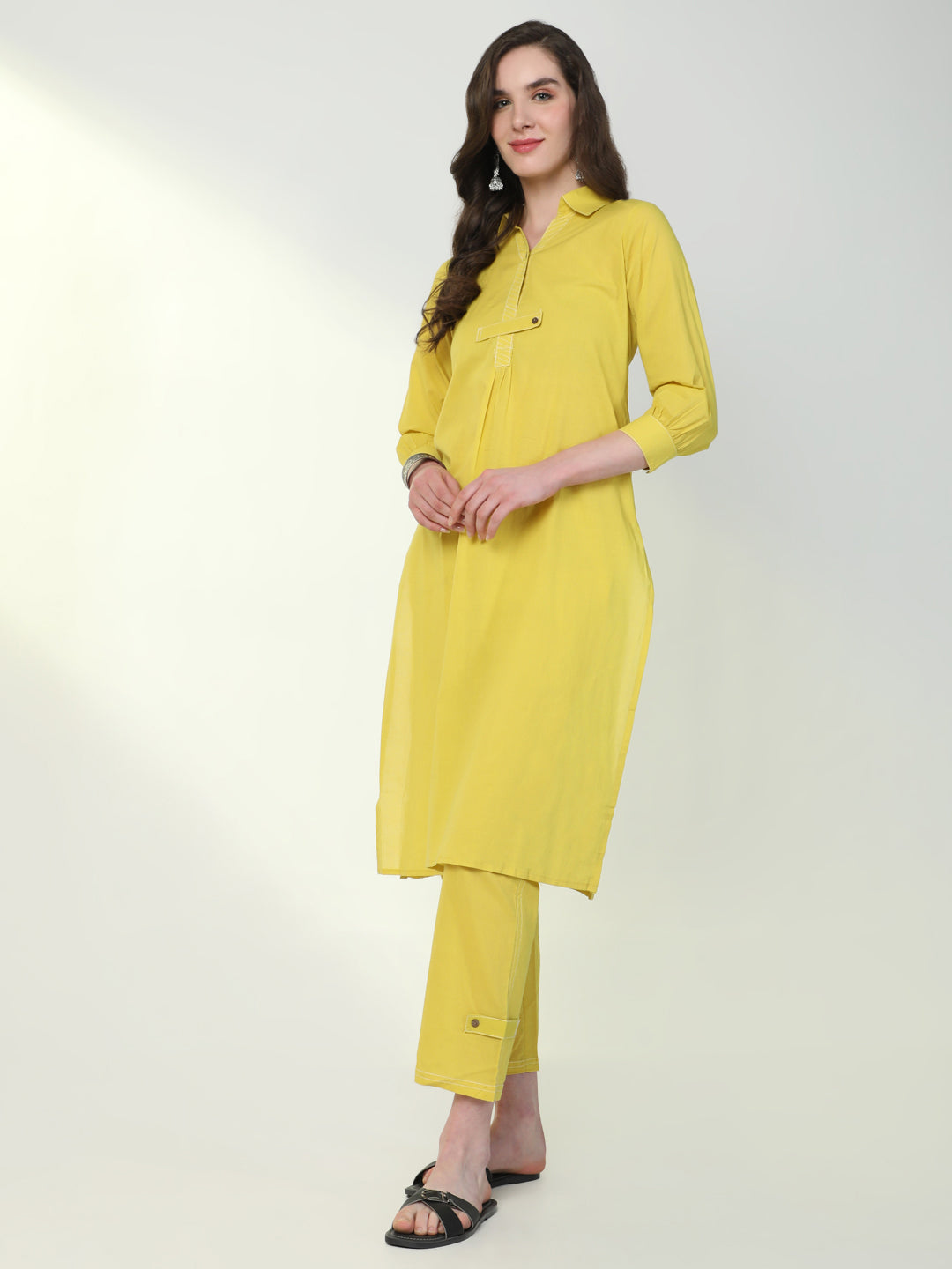 Women Yellow Solid Straight Kurta Set