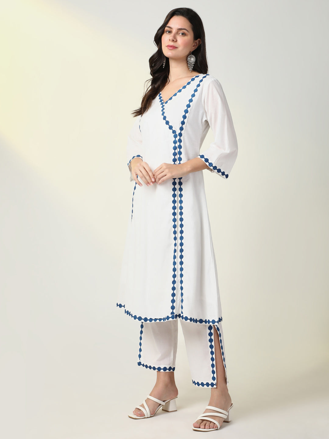 Women White Solid A-Line Kurta Set