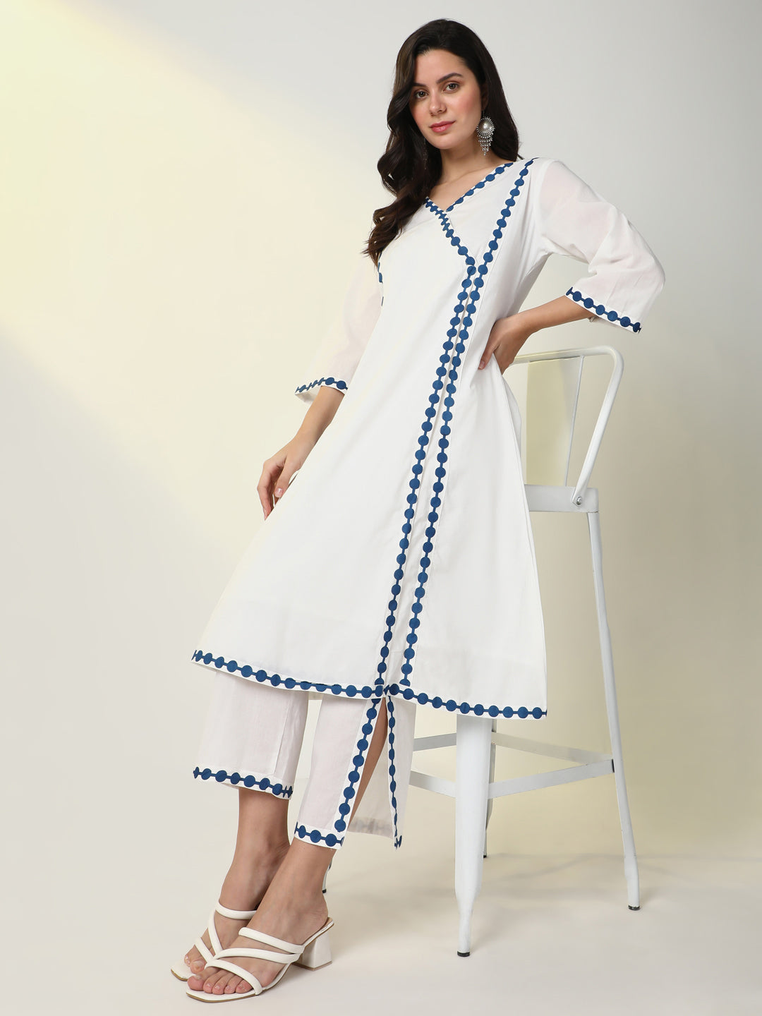 Women White Solid A-Line Kurta Set