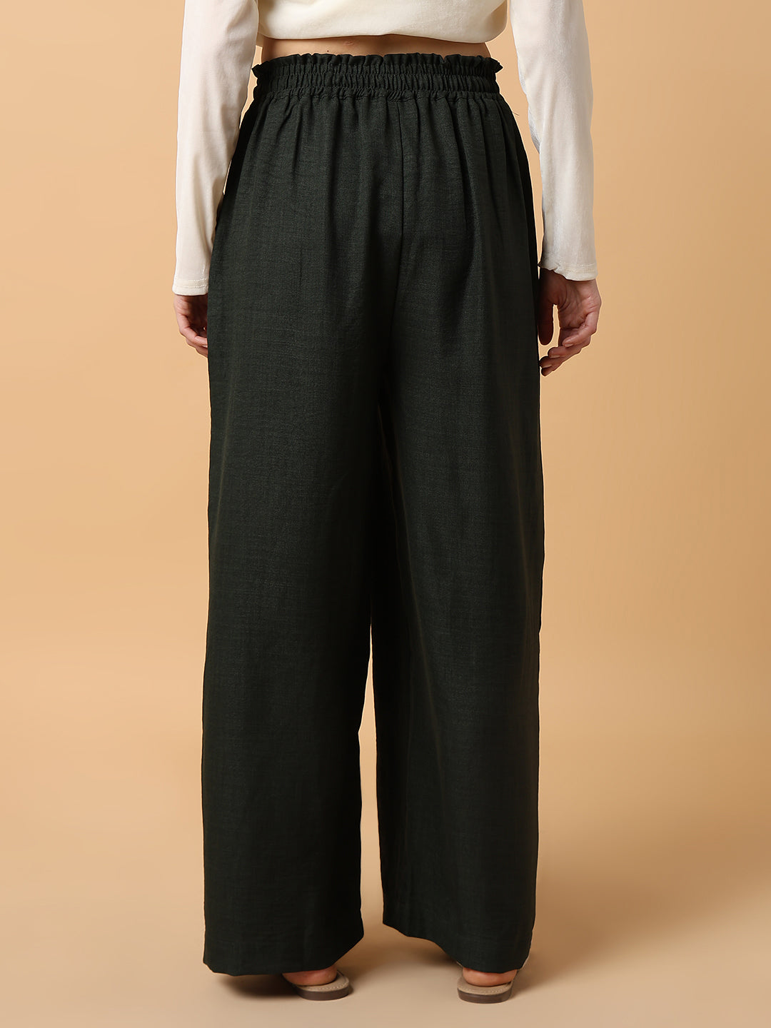 Women Solid Green Trouser