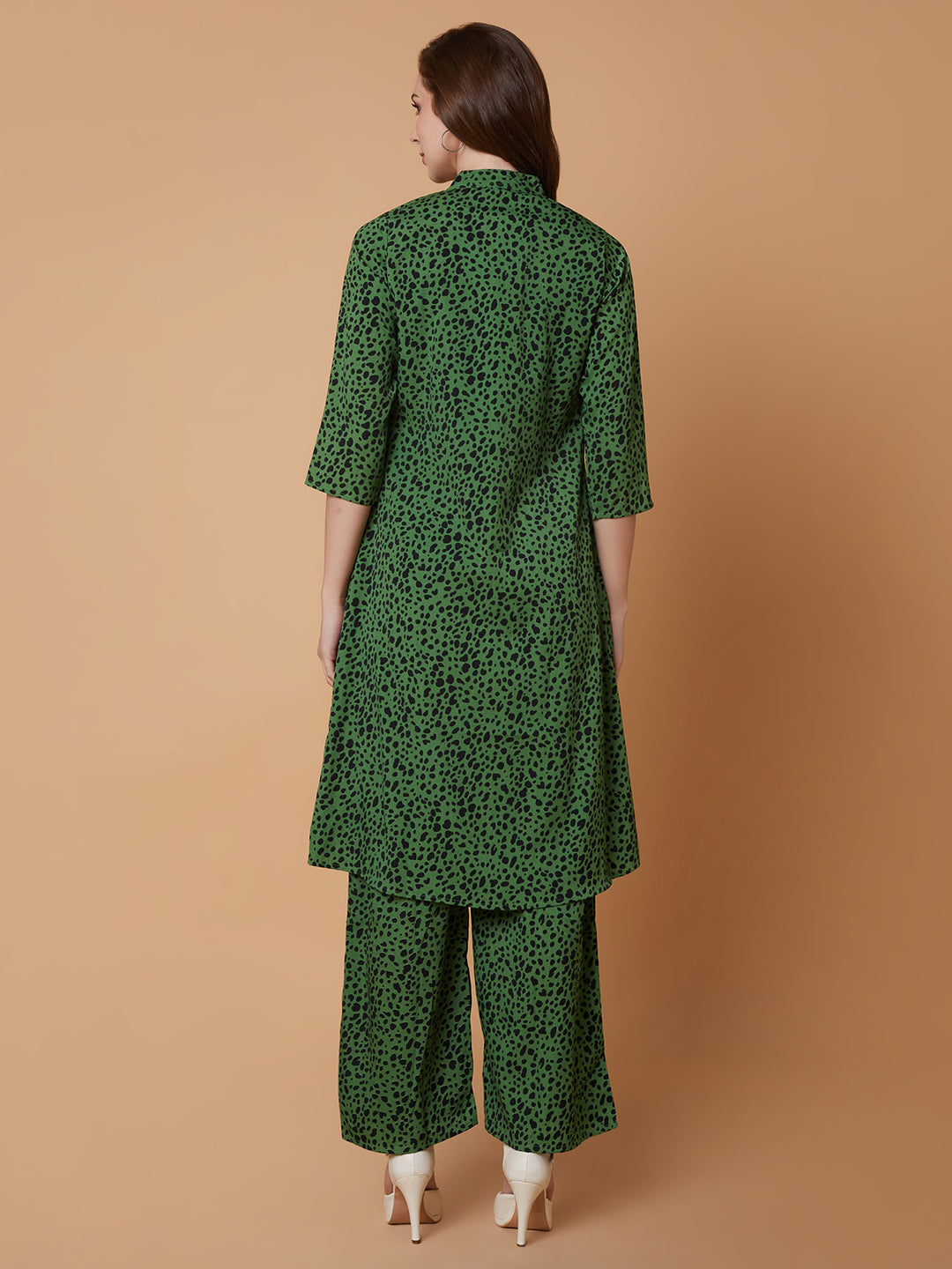 Women Printed Green Basic Jumpsuit with Shrug