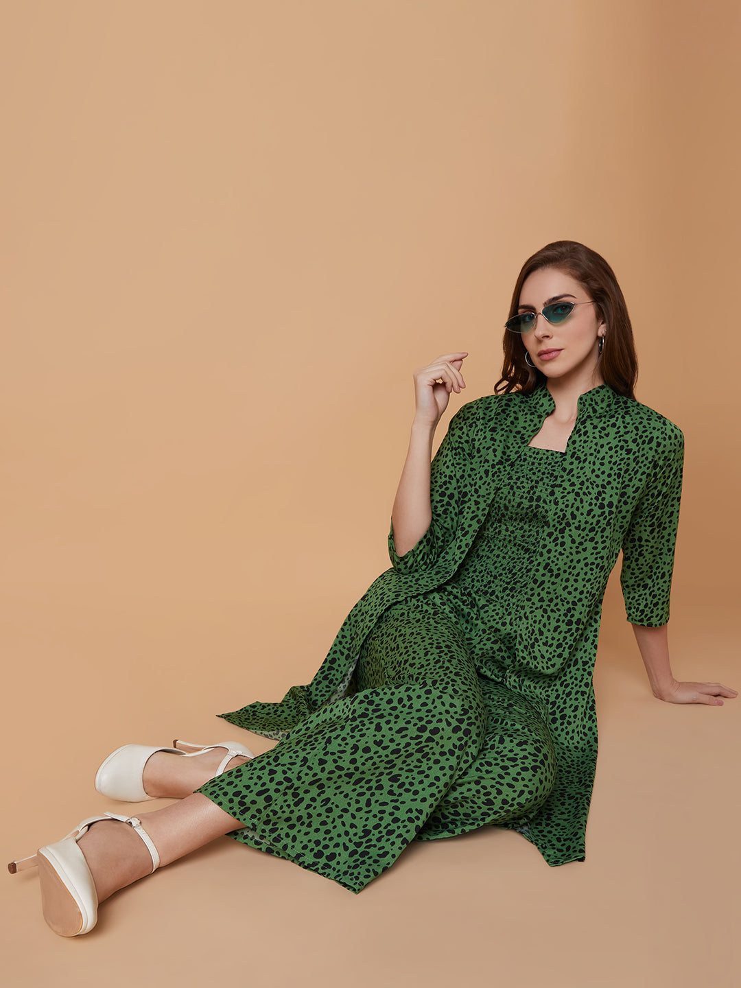 Women Printed Green Basic Jumpsuit with Shrug