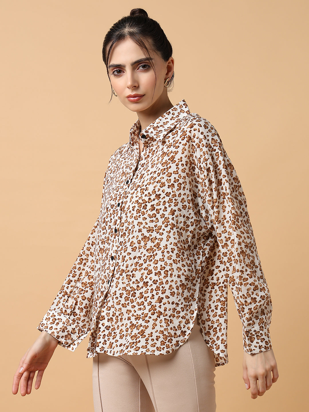 Women Floral Off White Slim Fit Shirt