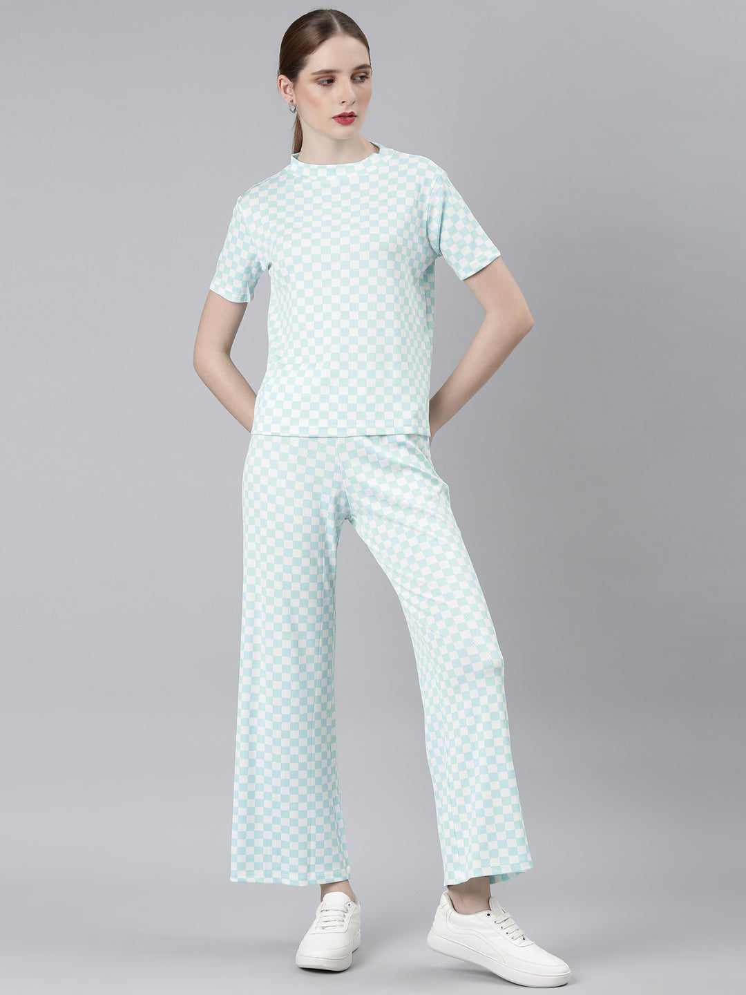 Women Turquoise Blue Checked Tracksuit