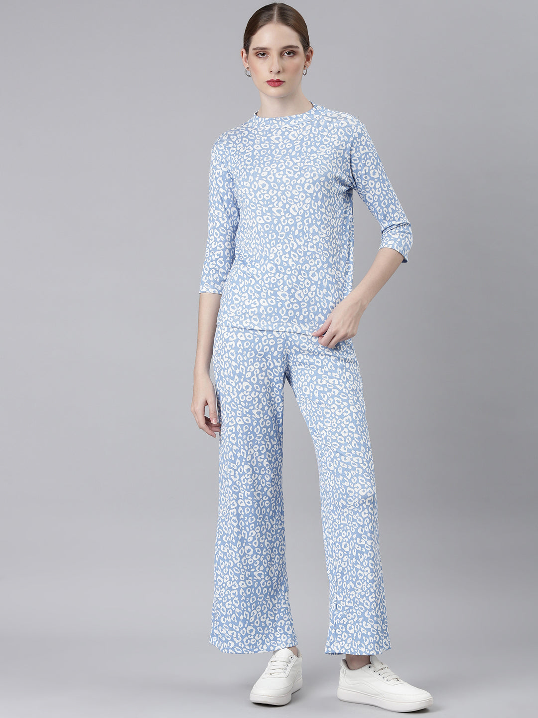 Women Blue Abstract Tracksuit
