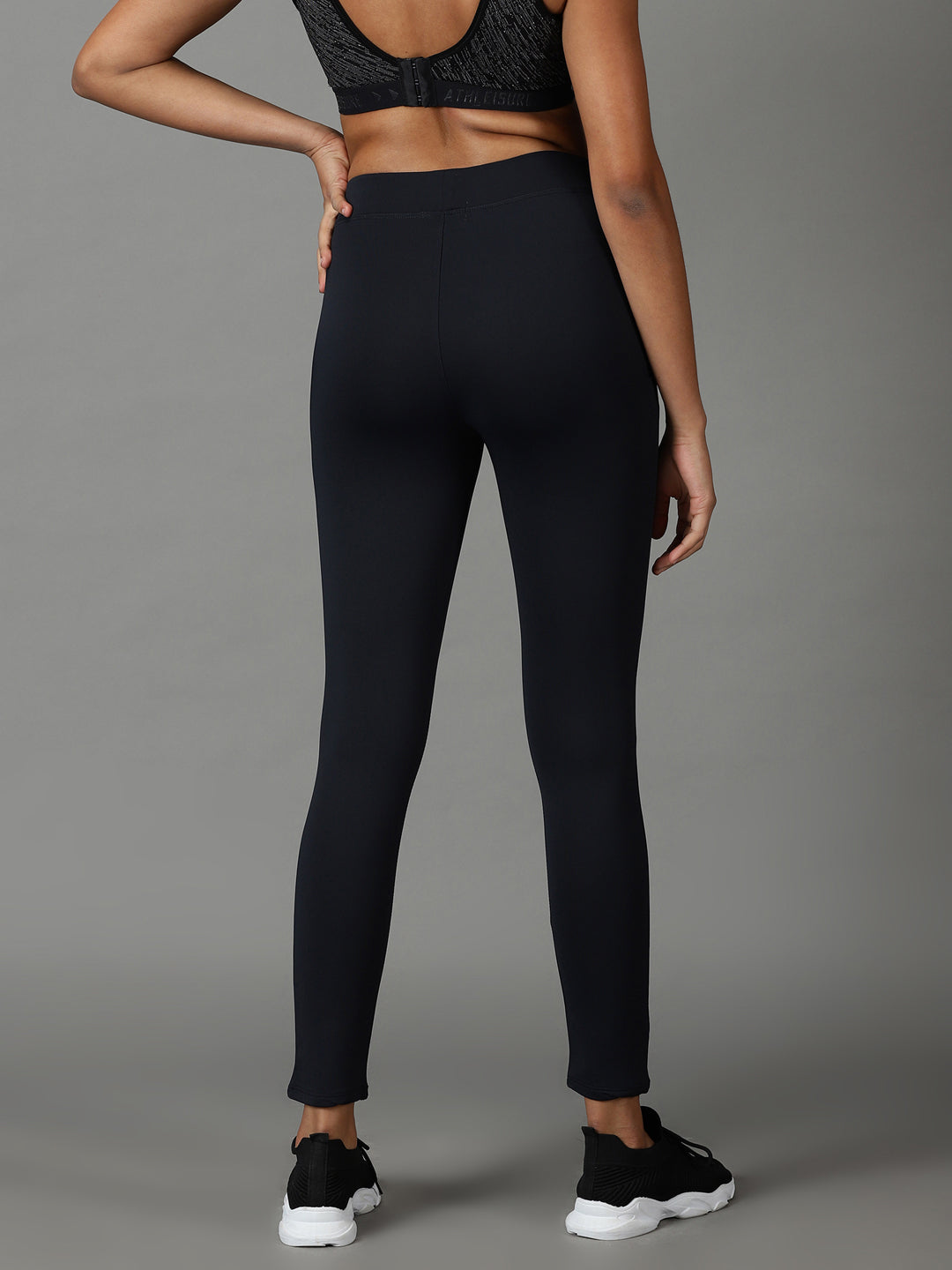 Women Solid Navy Blue Trackpant