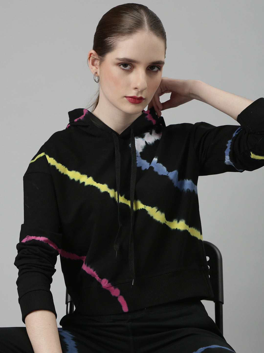 Women Black Abstract Tracksuit
