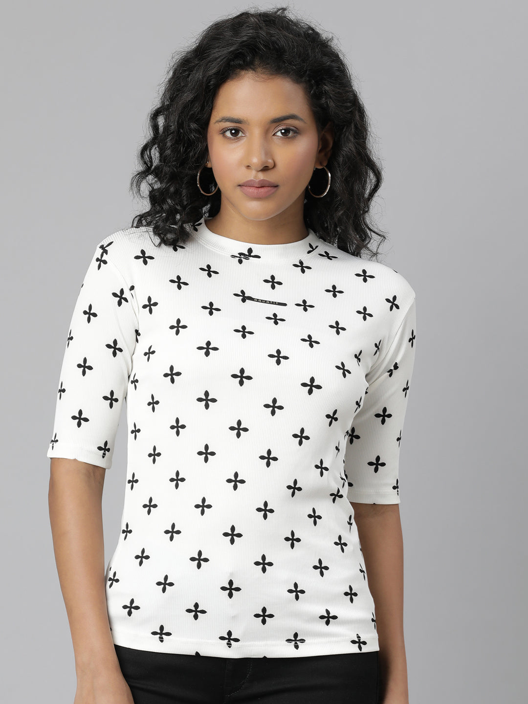 Women Off White Geometric T Shirt