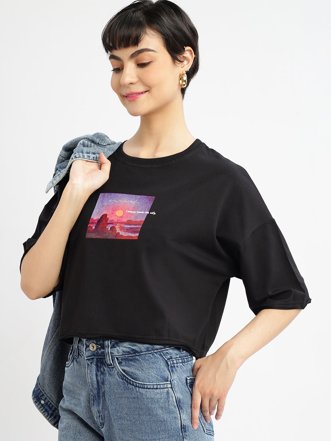 Women Graphic Black Boxy Crop T shirt