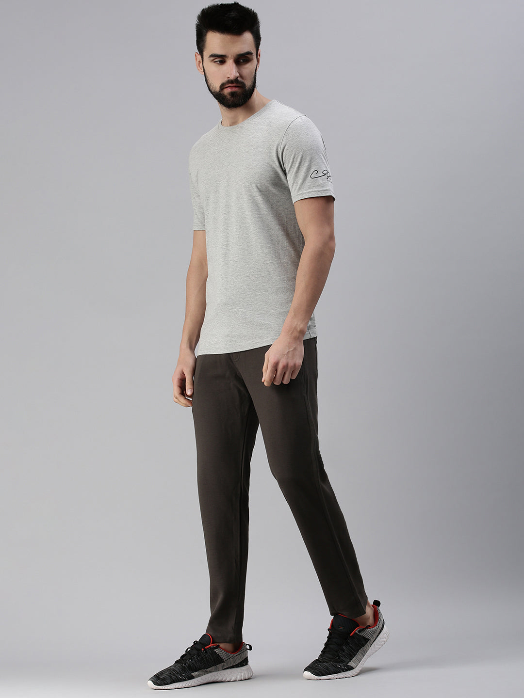 Men Solid Grey Straight Fit Trackpant