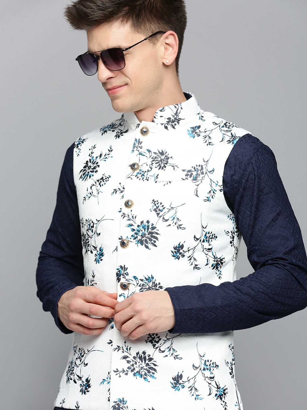 Men Mandarin Collar Printed White Nehru Jacket