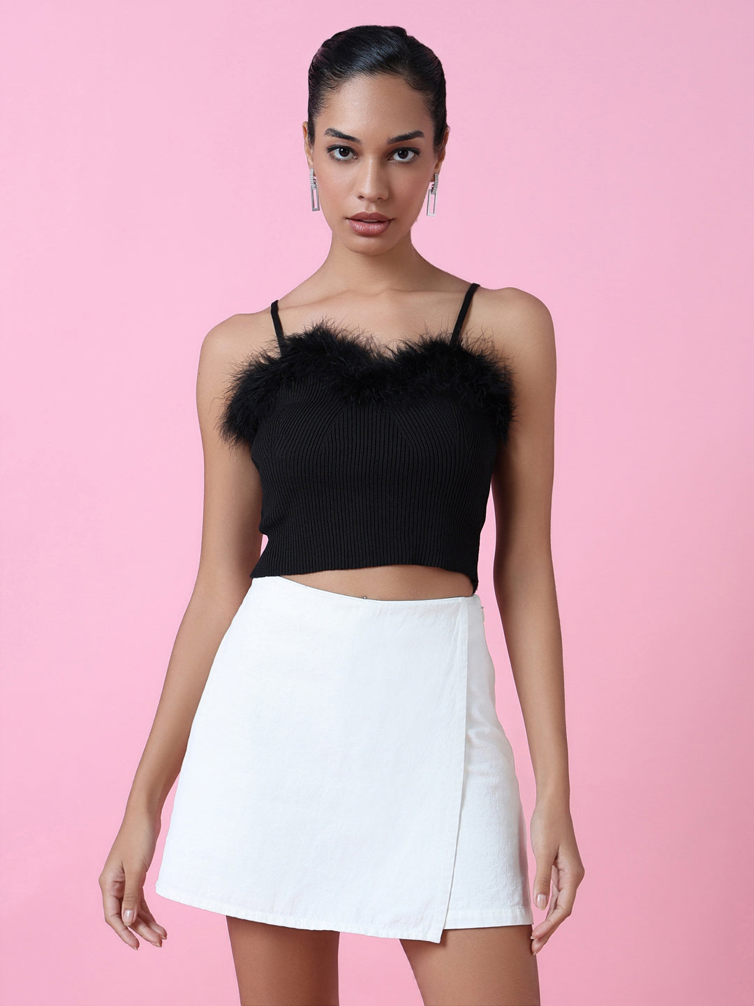 Women Black Solid Fitted Crop Top