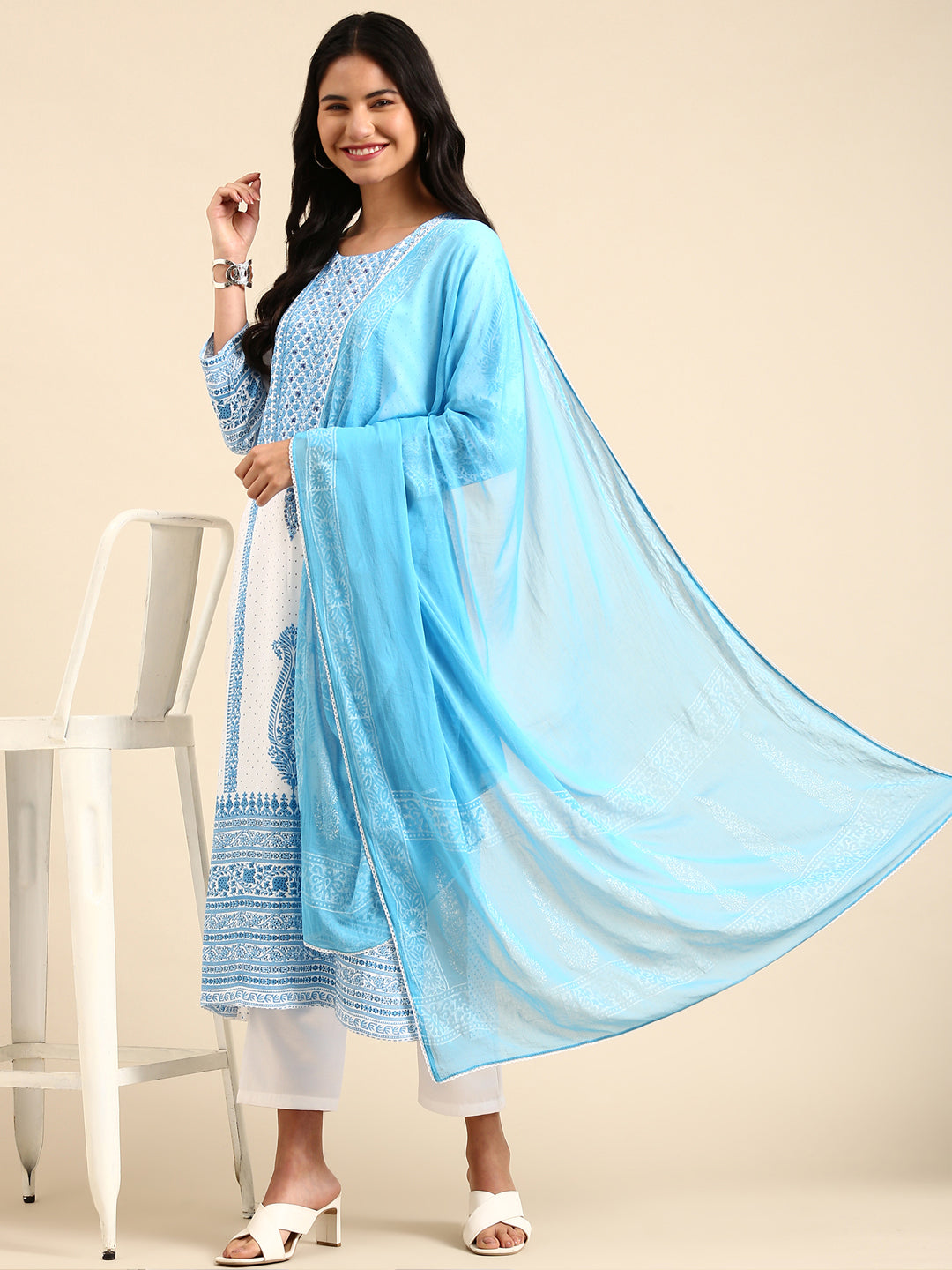 Women Graphic White Straight Kurta Set with Dupatta