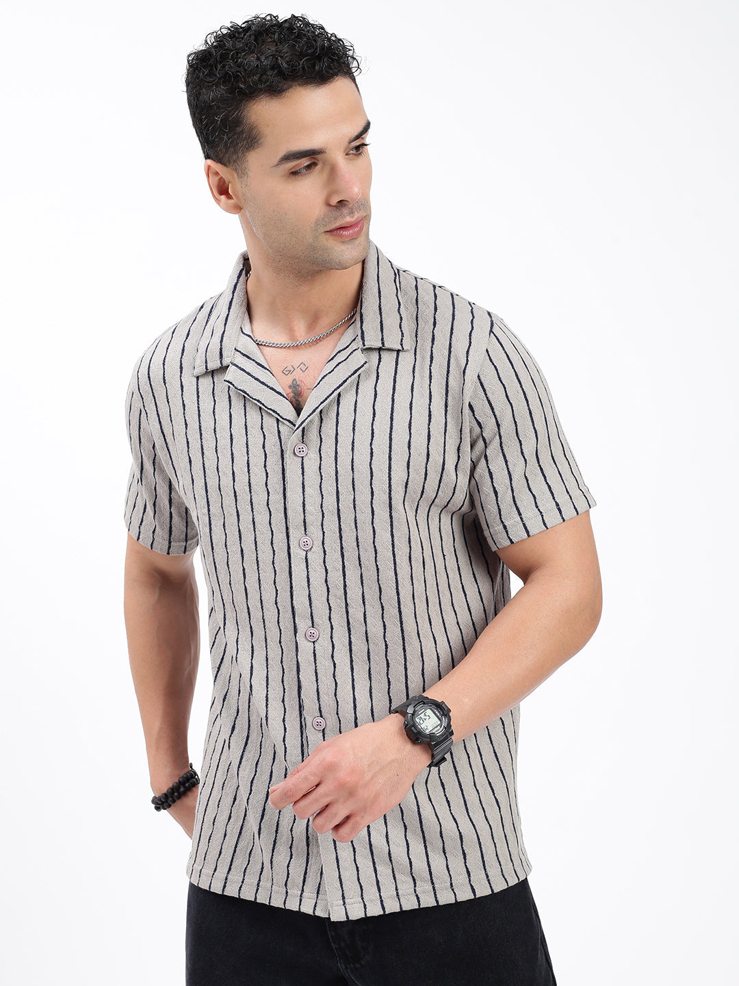 Men Solid Grey Relaxed Fit Shirt