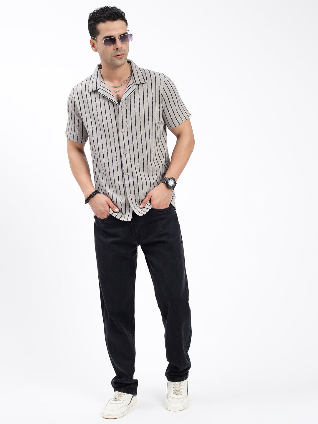 Men Solid Grey Relaxed Fit Shirt