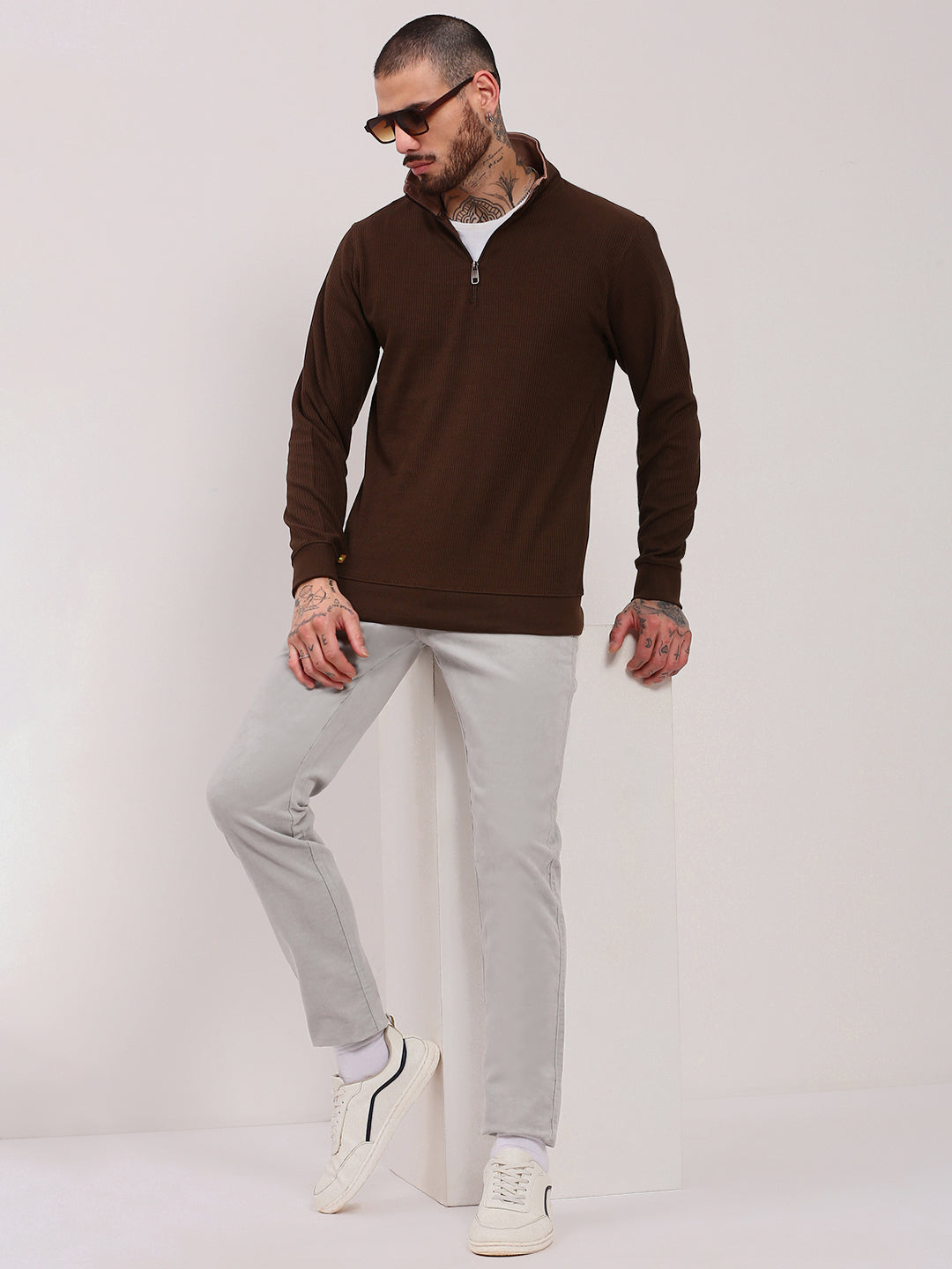 Men Brown Solid Sweater