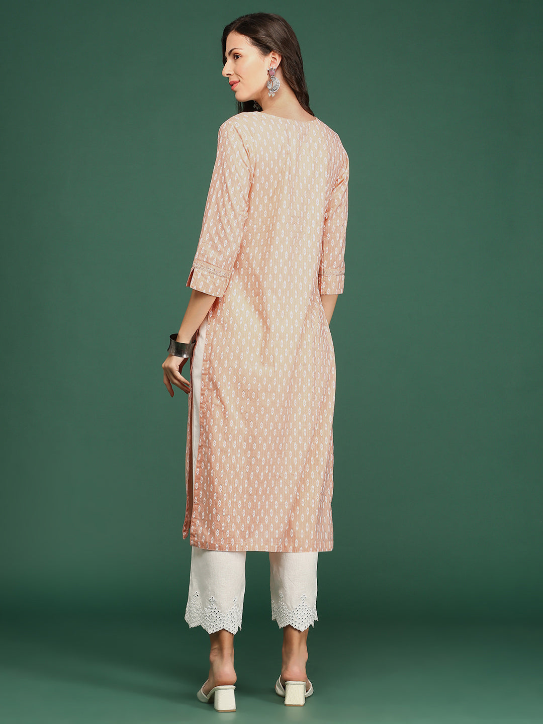 Women's Peach Printed Straight Kurta