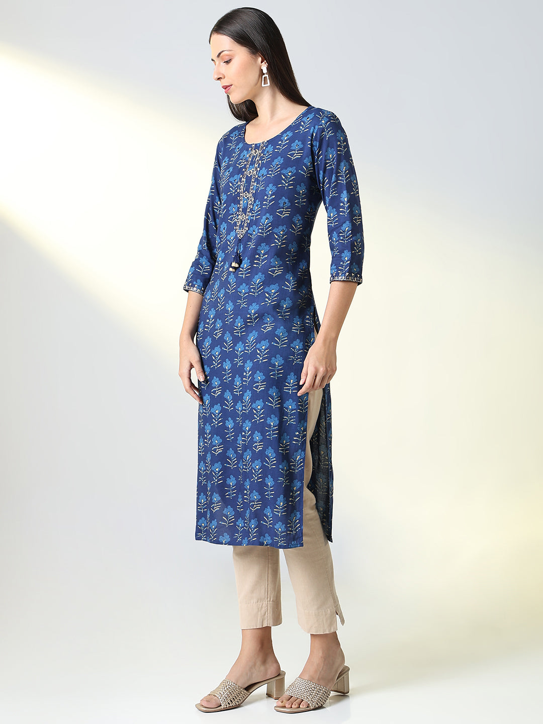 Women Blue Ethnic Motifs Straight Kurta