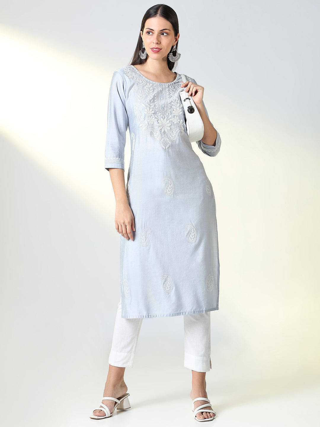 Women Grey Floral Straight Kurta