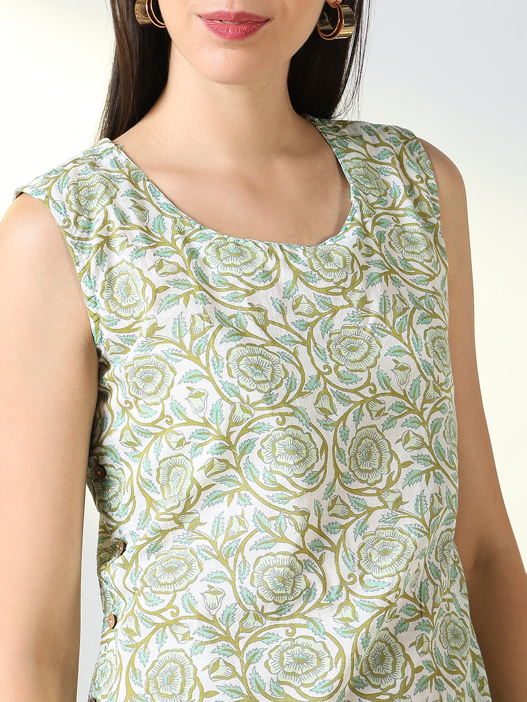 Women Green Floral Straight Kurta Set