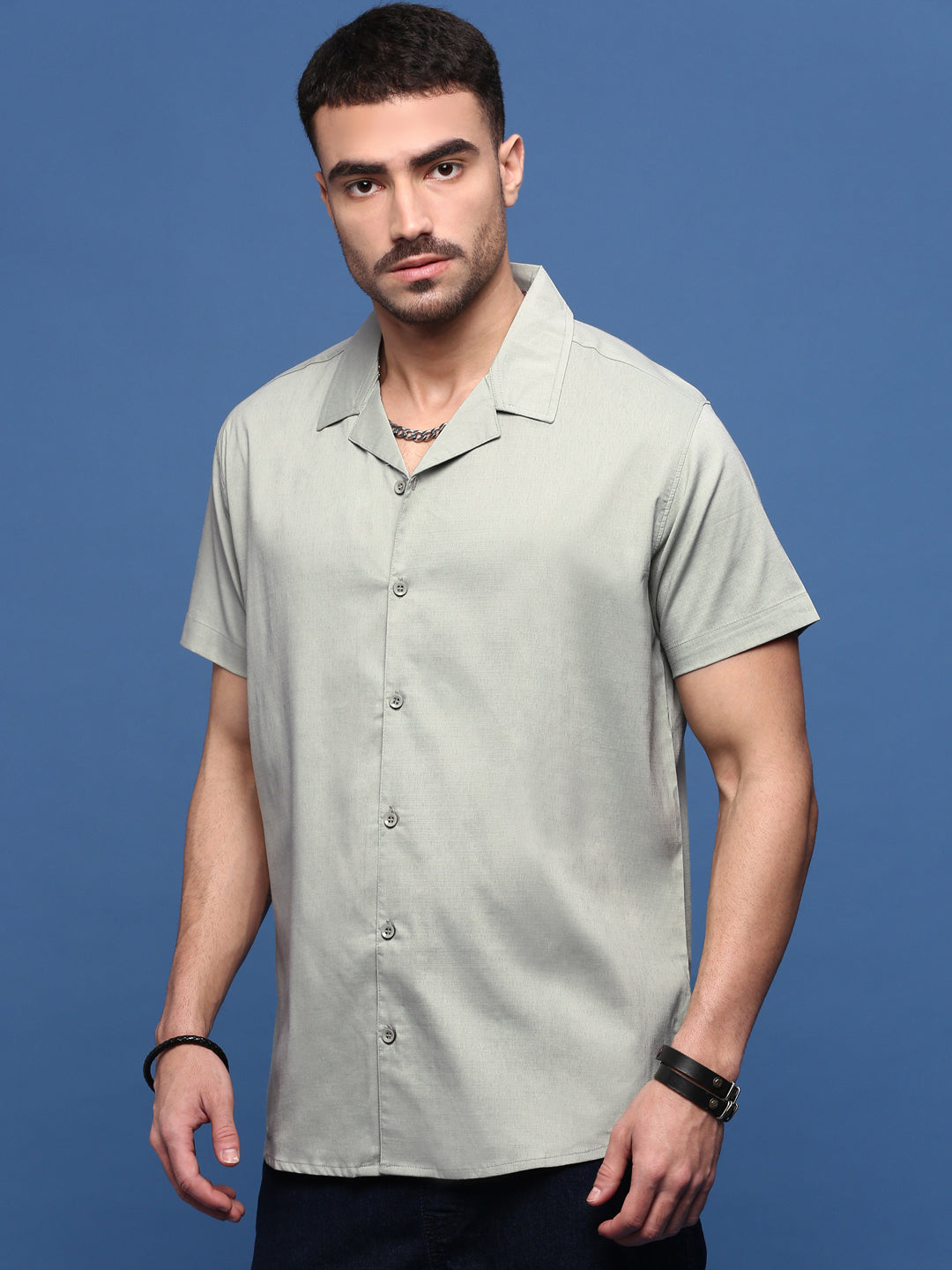 Men Green Solid Cuban Collar Shirt