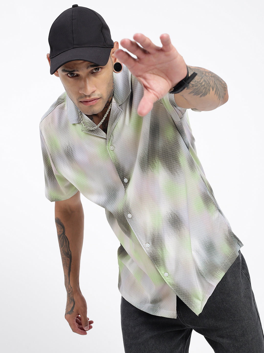 Men Tie and Dye Green Relaxed Fit Shirt