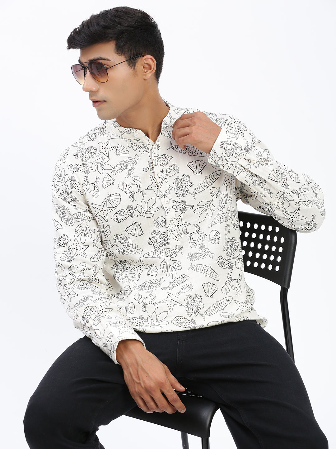 Men Cream Animal Print Kurta