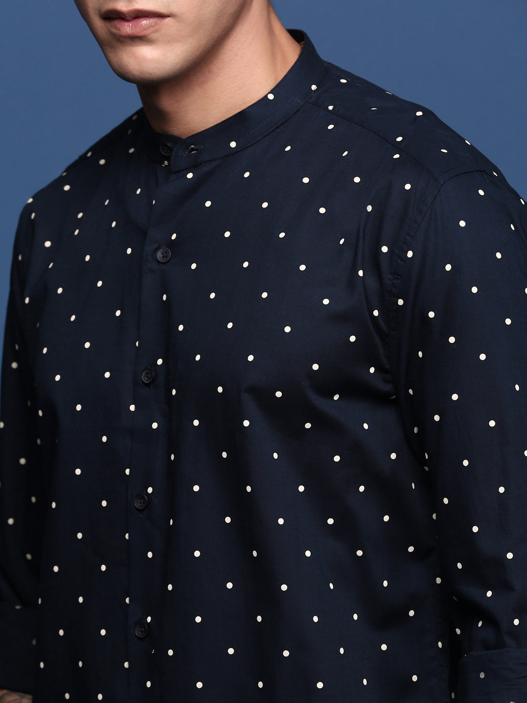 Men Mandarin Collar Polka Dots Navy Blue Slim Fit Shirt