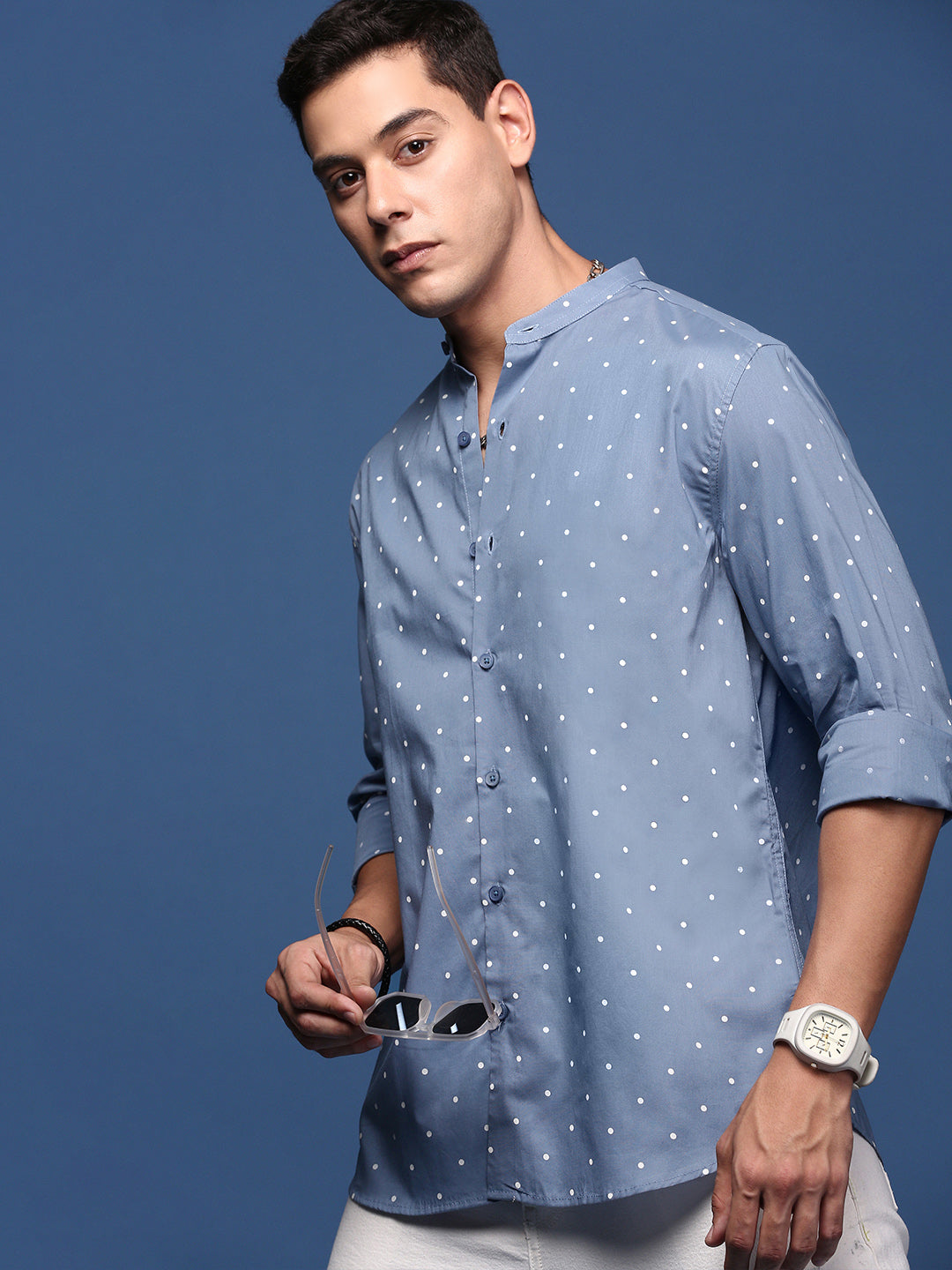 Men Mandarin Collar Polka Dots Blue Slim Fit Shirt
