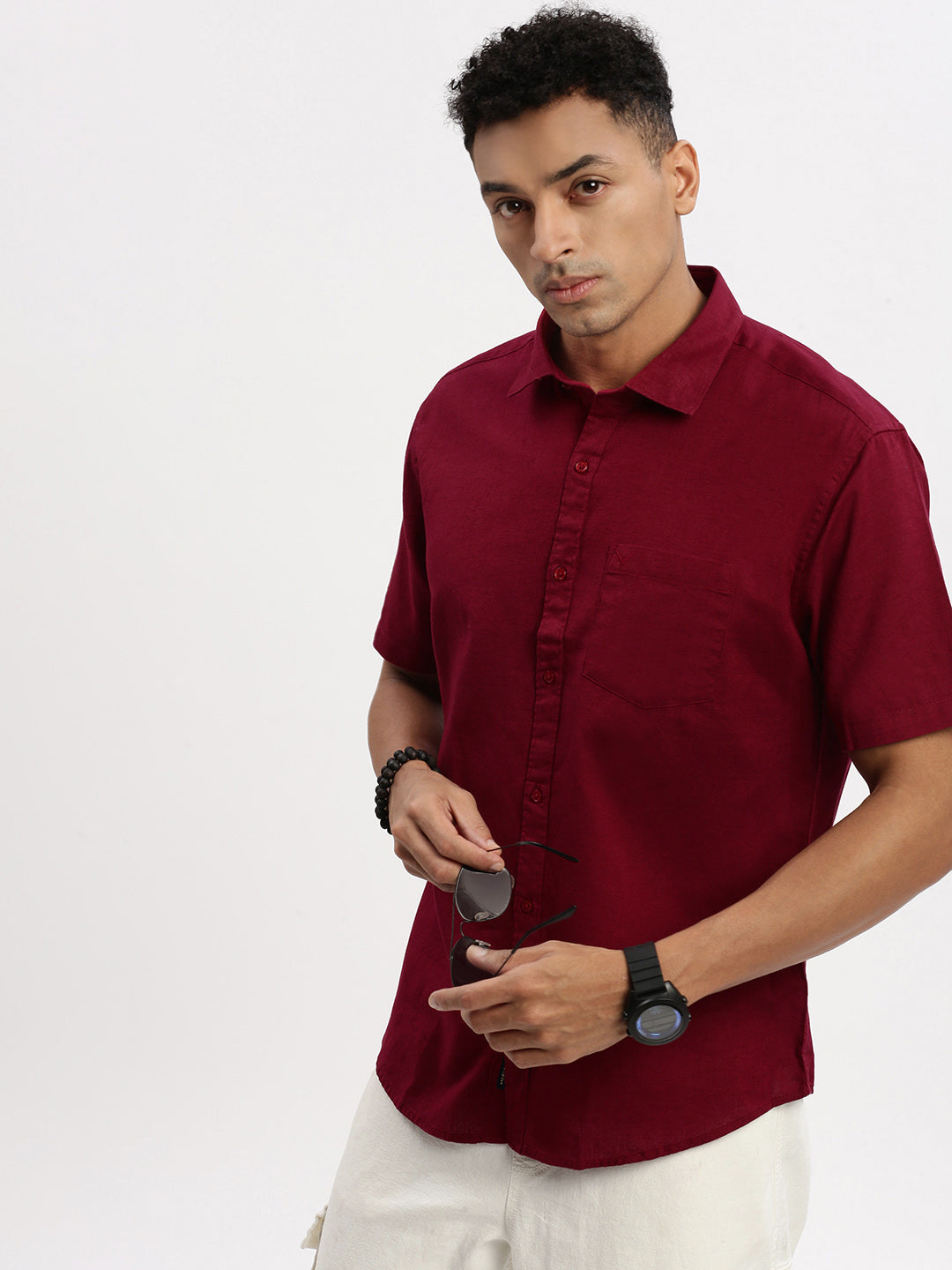 Men Maroon Solid Slim Fit Shirt