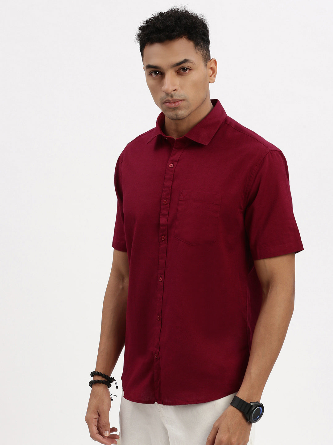 Men Maroon Solid Slim Fit Shirt