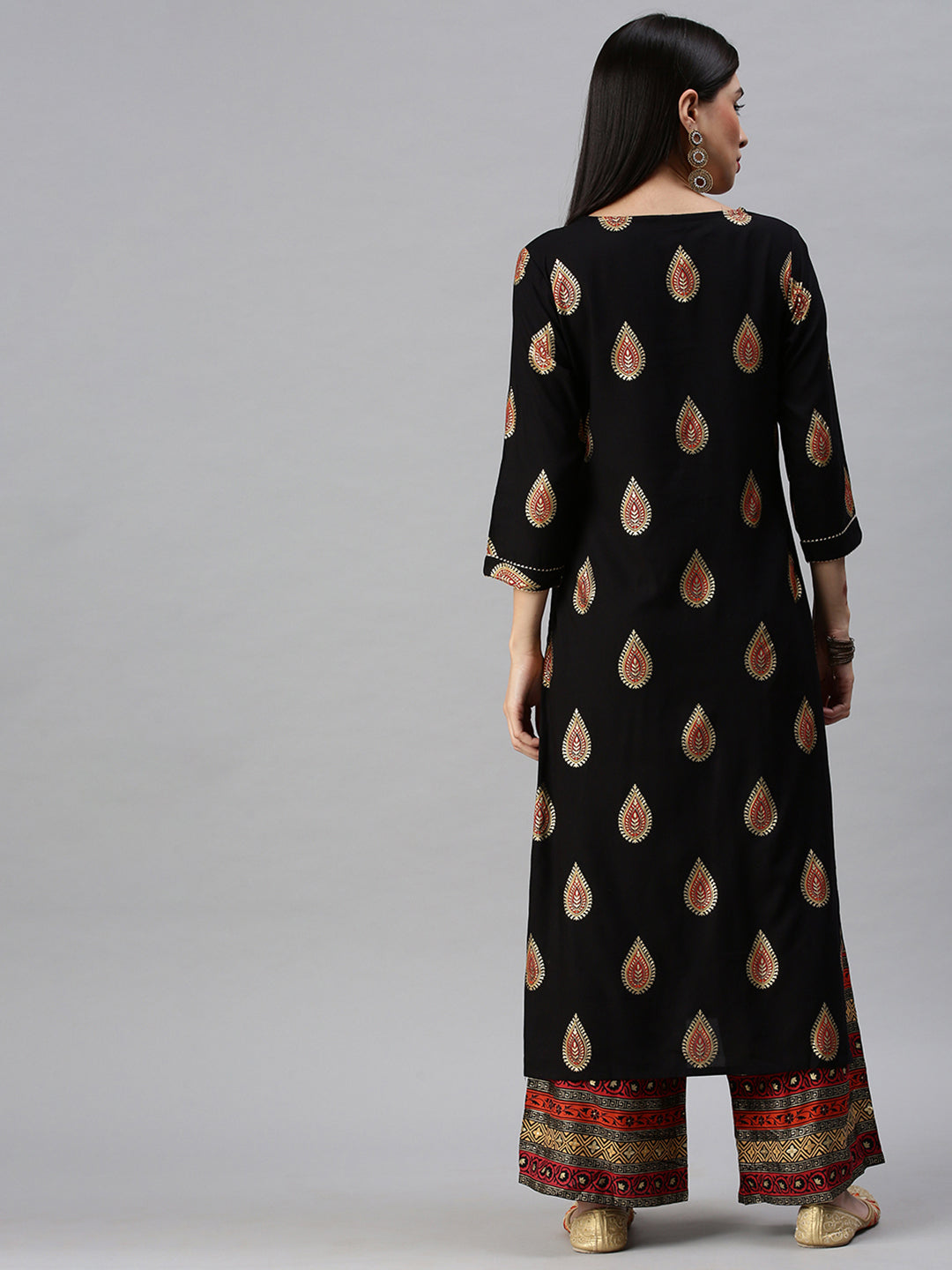 Women Straight Black Printed Kurta and Palazzos