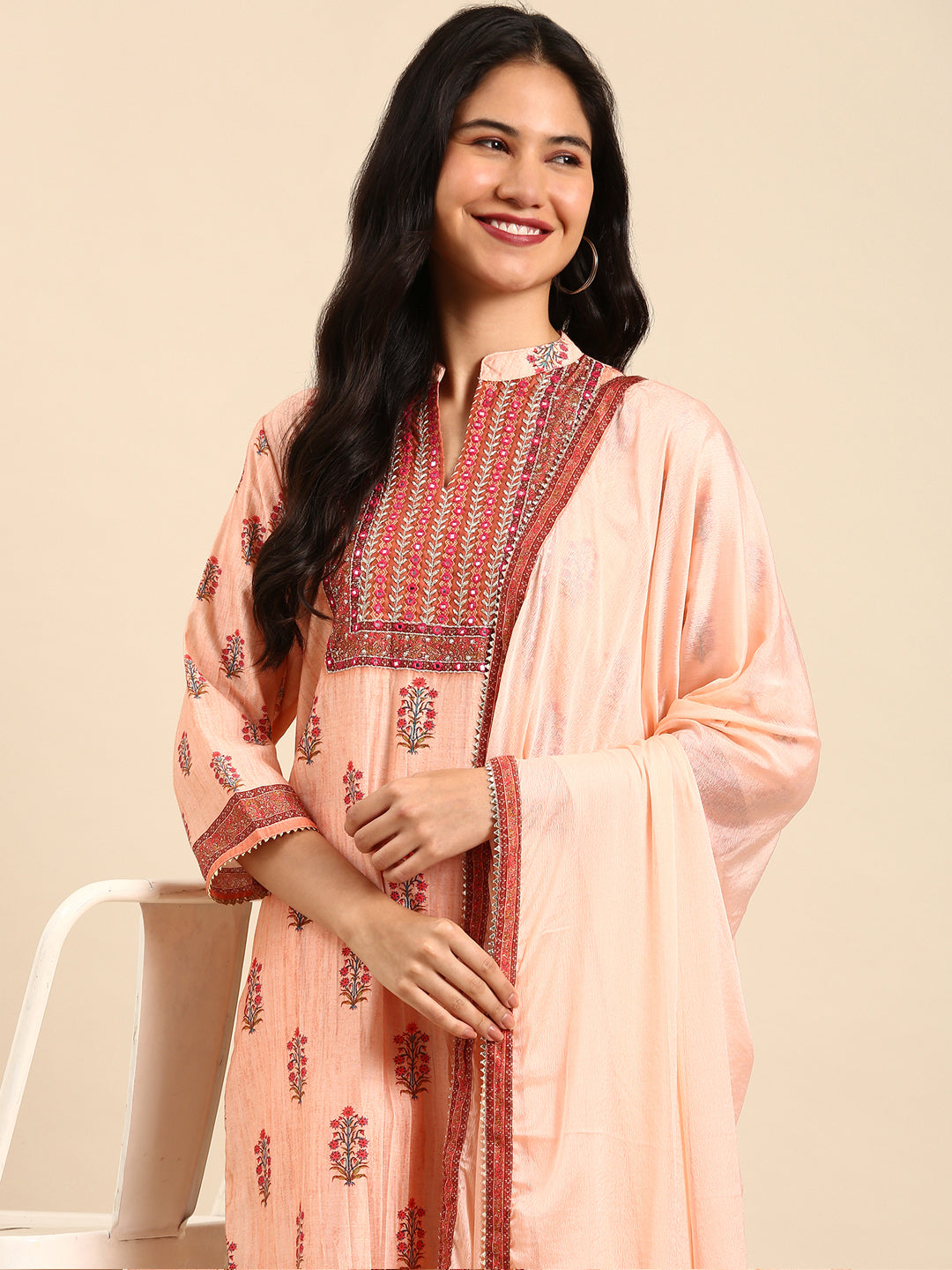 Women Floral Peach Straight Kurta Set with Dupatta