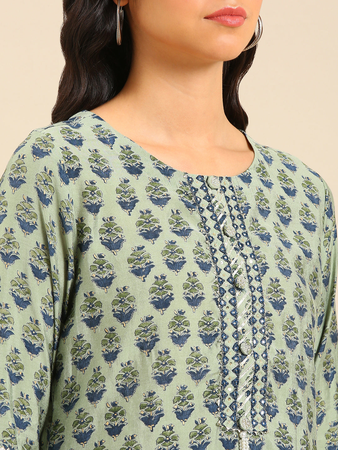 Women Graphic Green Straight Kurta Set with Dupatta