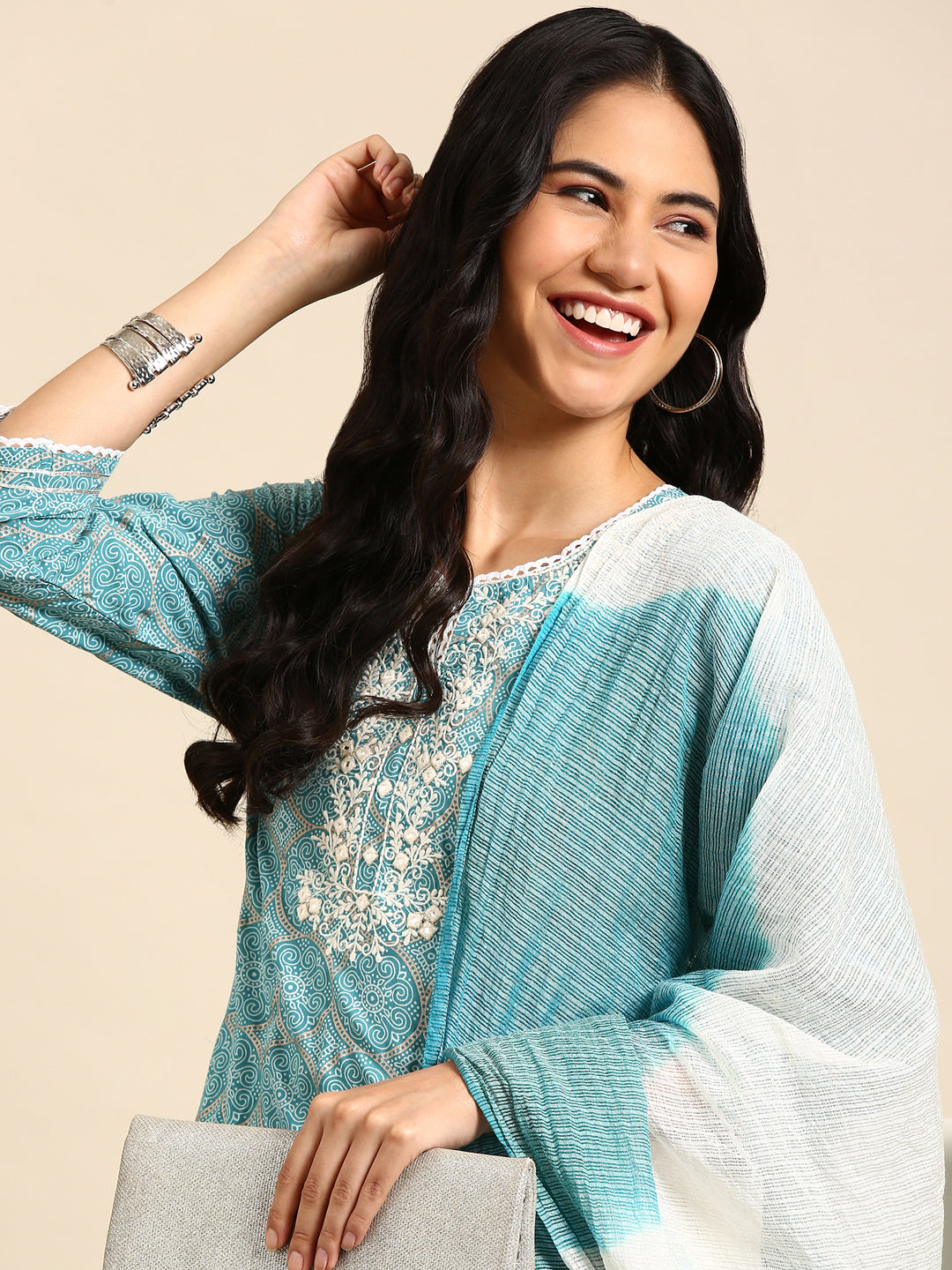 Women Graphic Blue Straight Kurta Set with Dupatta