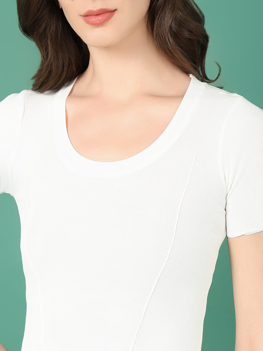 Women White Solid Fitted Crop Top